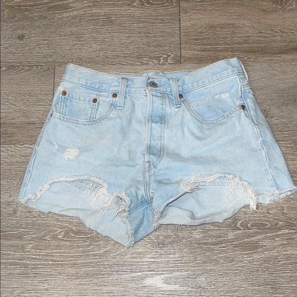 Levi’s 501 distressed denim jean shorts light Blue size 28 button fly - Picture 1 of 9